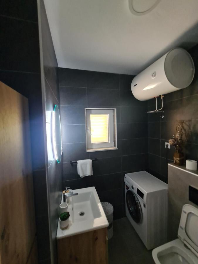 Apartment Nikcevic 蒂瓦特 外观 照片